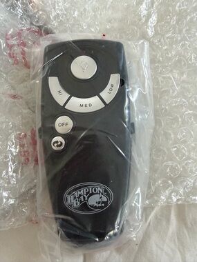 Hampton Bay Ceiling Fan Remote Control - Dark Grey. Model: UC7083T